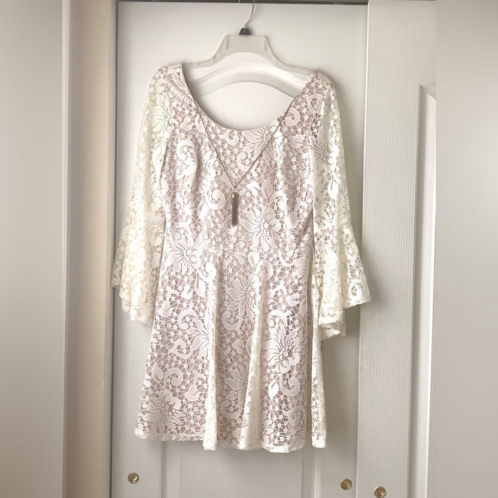 BCX Midi Lace Dress
